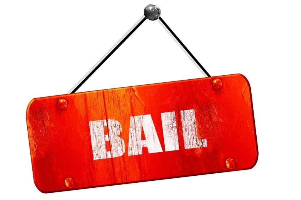 4 Reasons You Should Hire a Bondsman to Bail Your Loved One Out